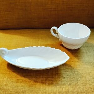 ✨ 4/$15 Franciscan Vintage Cup and Olive Tray